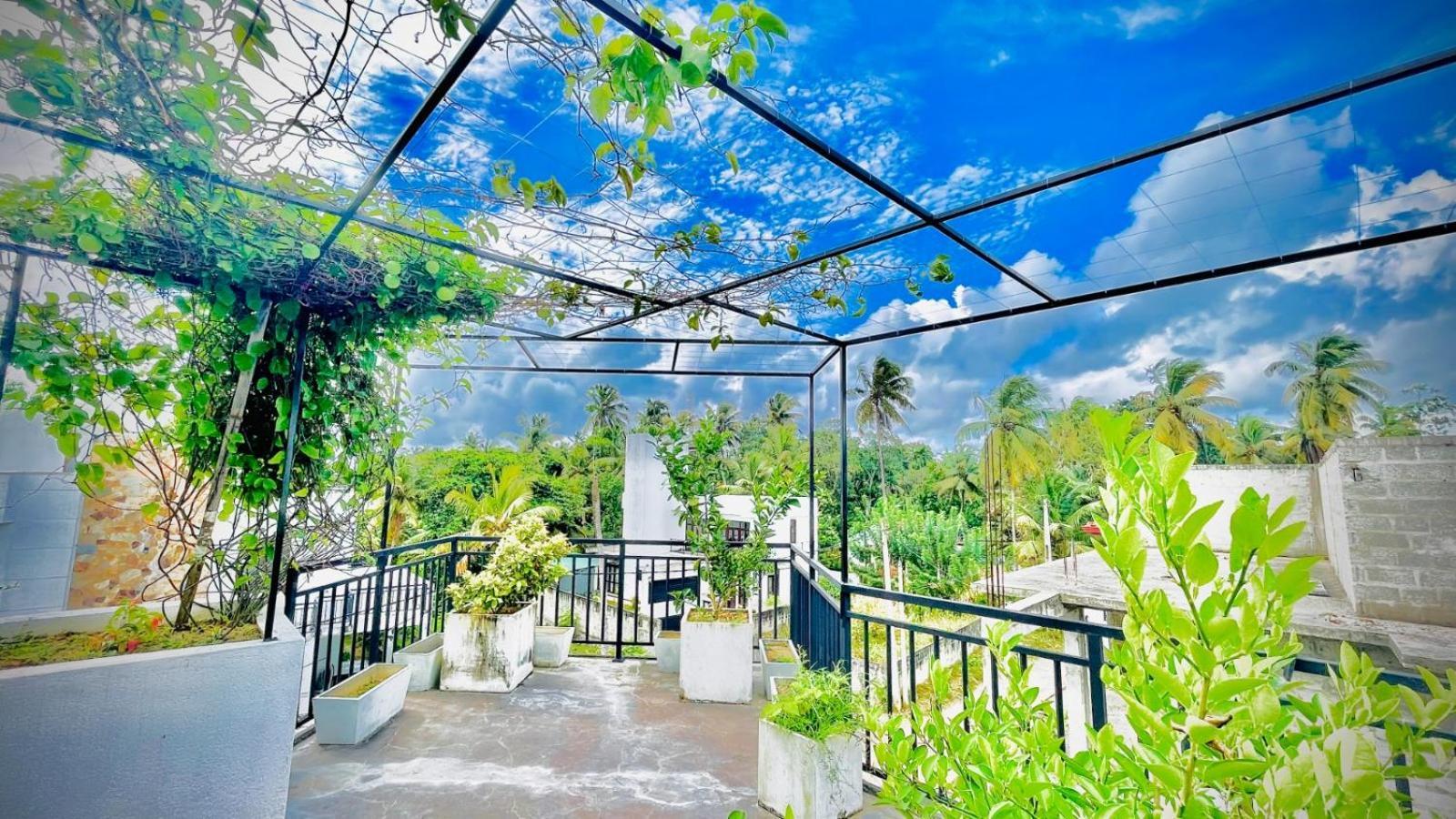 Wavesong Residences Matara Exterior foto